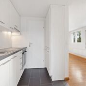 Cozy attic apartment in a quiet location with renovated kitchen - Photo 2