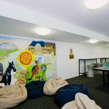 Studio Accessible Large - Photo 1