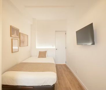 Rua Marquês de Fronteira, Lisbon, Lisbon 1070-299 - Photo 4