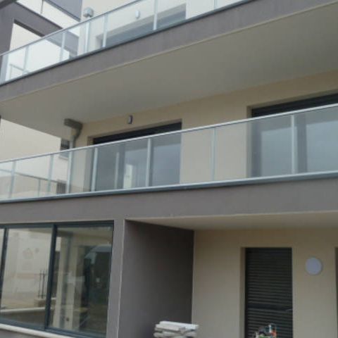 Location Appartement F2 Metz coteaux de la seille - Photo 2