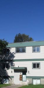 Newly Renovated Suite - Photo 3