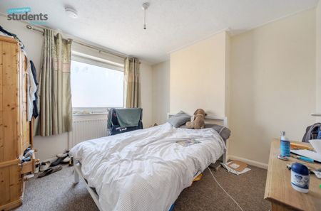 5 bedroom terraced house to rent - Photo 3