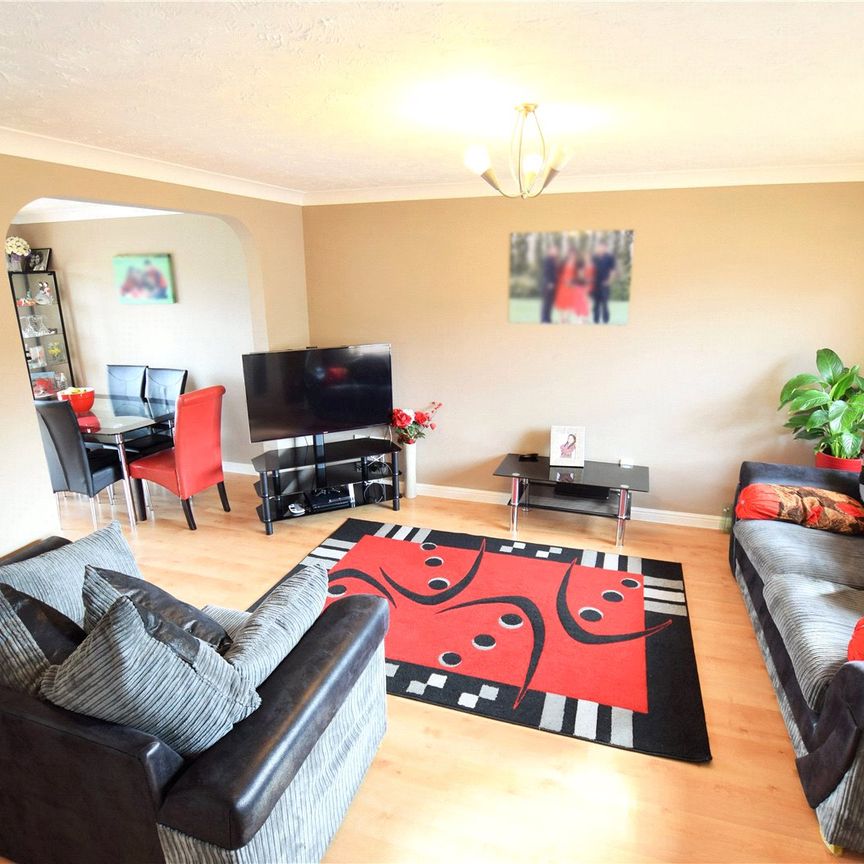 Cooke Rise, Warfield Cooke Rise, Warfield - Photo 2