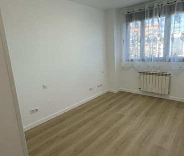 Piso de alquiler en Calle del Pepion, 10, PAU de Carabanchel - Photo 2