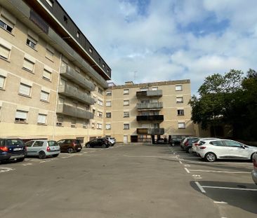 Location Appartement 1 pièce 28m² - Photo 4