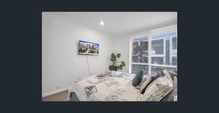 Low-maintenance luxury, in the heart of Braybrook - Photo 4