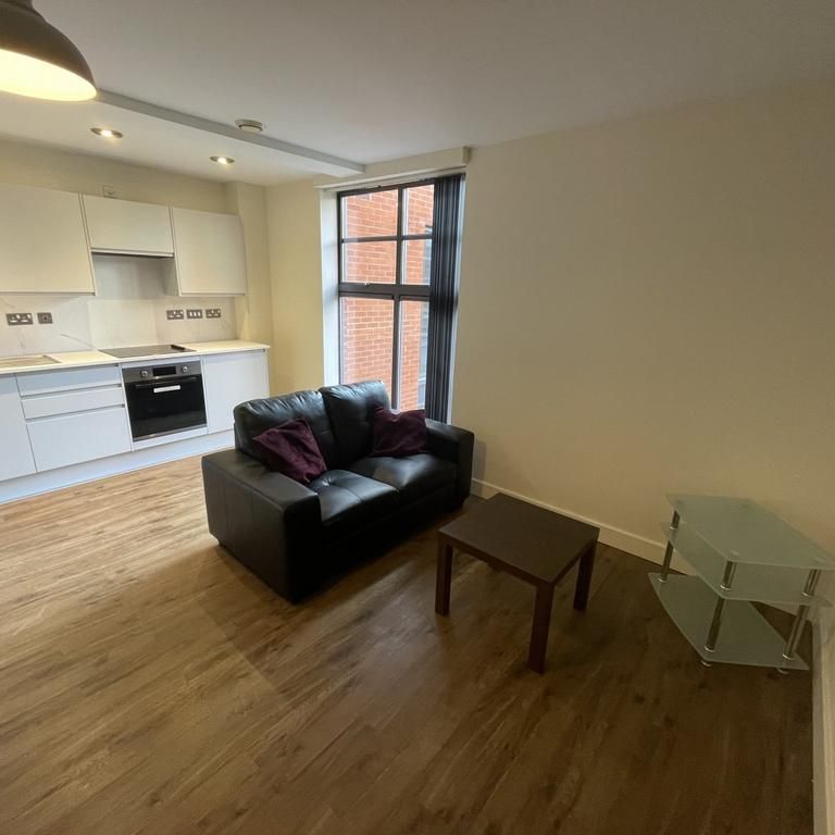 1 bedroom flat to rent - Photo 1
