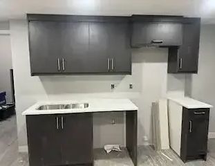 2 Bedroom + Den & 1 Bath -Legal Suite with Wifi Included | Calgary - Photo 1