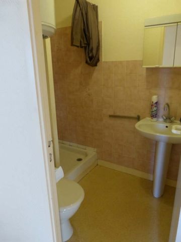 Location Appartement 2 pièces 25m² VITRE 35500 - Photo 4