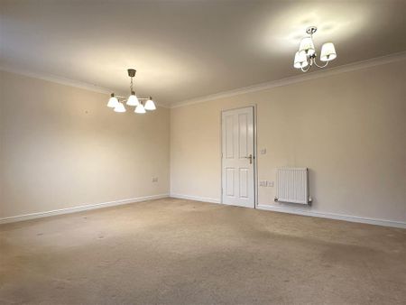 4 bedroom townhouse to rent - Photo 5