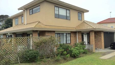 GREAT EXTENDED FAMILY LIVING - Photo 5