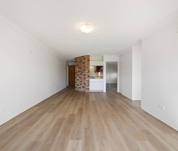 EASY CITY LIVING IN THE HEART OF ALBURY - Photo 2