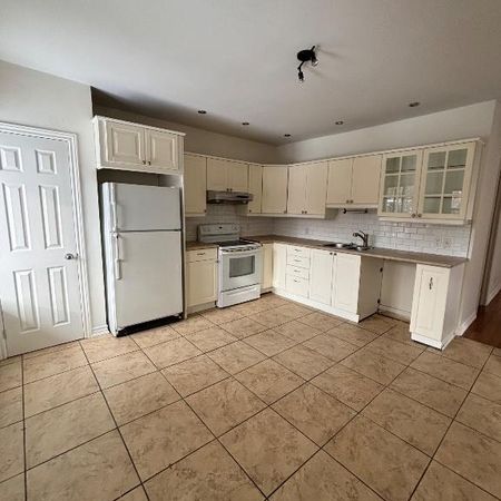 4 1/2 à Ahuntsic 2 chambres - Photo 3