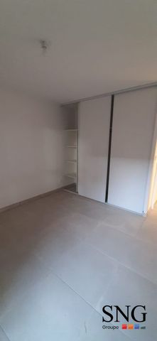 Appartement à louer, 3 pièces - Agde 34300 - Photo 2