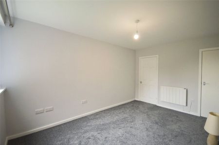 Mauldeth Road, Heaton Moor, Stockport, SK4 3HA - Photo 3