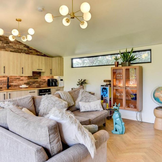 1 bedroom lodge to rent - Photo 1