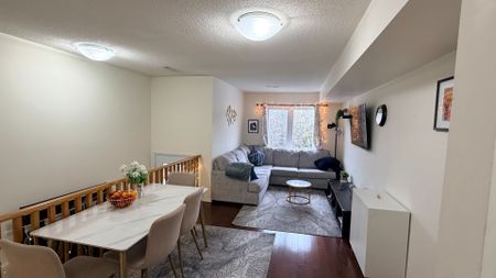 For Lease - 1050 Bristol Road Unit# 97, Mississauga, Ontario - Photo 4