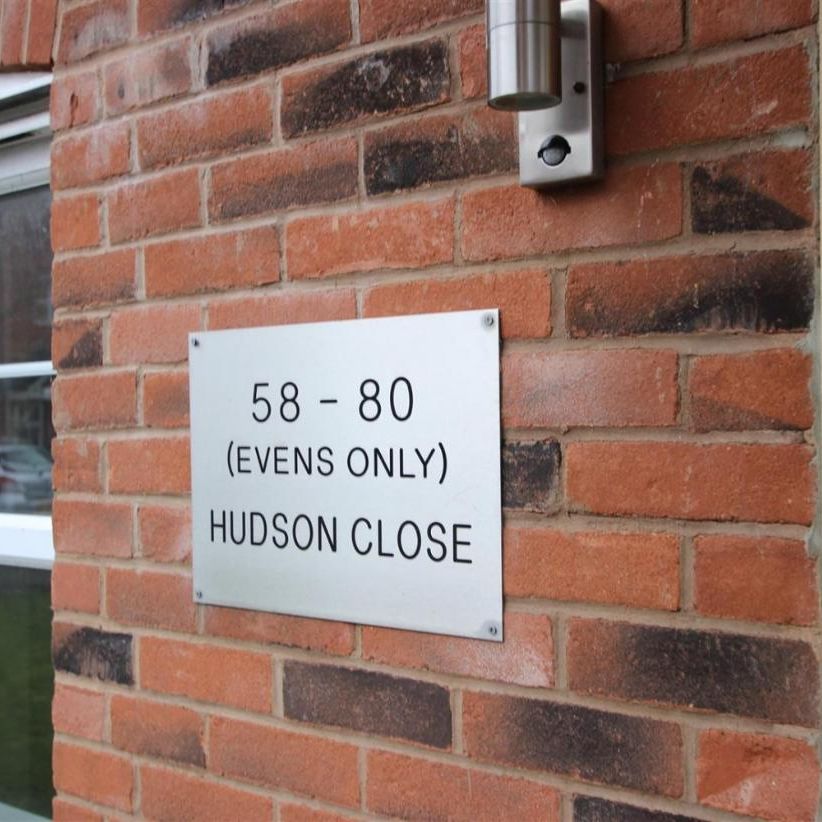 Hudson Close, Bolton, BL3 4FP - Photo 1