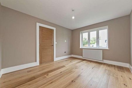 Beacons Field, Cheddington, LU7 - Photo 4