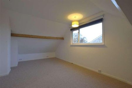 Cherry Avenue, Charlton Kings, Cheltenham, Gloucestershire, GL53 - Photo 2