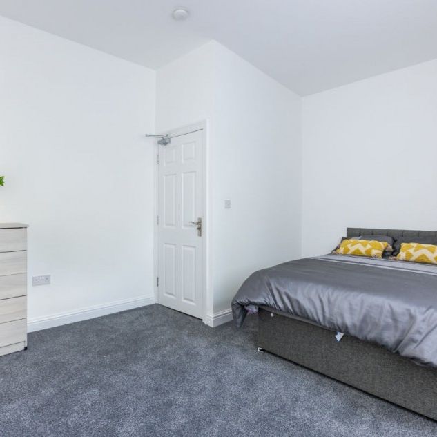 39 Park Road, Rugby - Photo 1