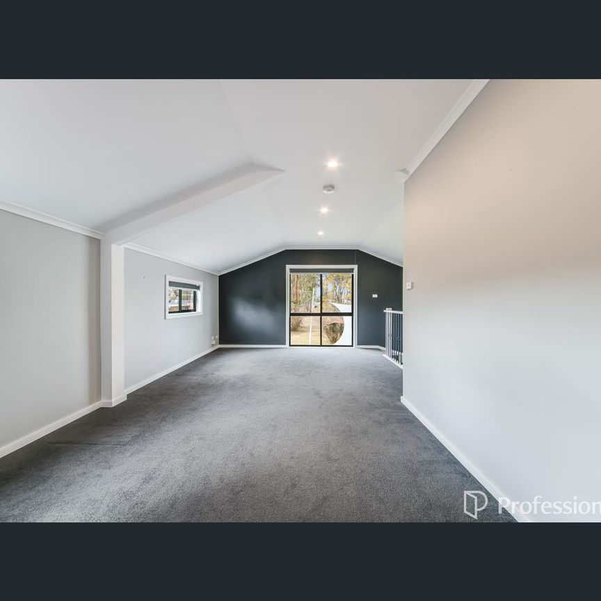 74 Kangaroo Rd, Tahmoor, NSW 2573 - Photo 1