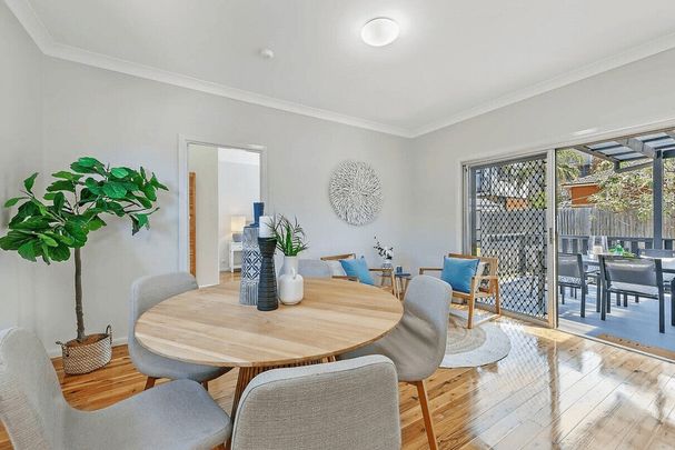 Carlingford - Photo 1