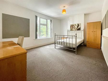 Winchester Avenue, Leicester - Photo 2