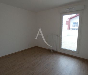 Location Appartement 3 pièces 60m² - Photo 2