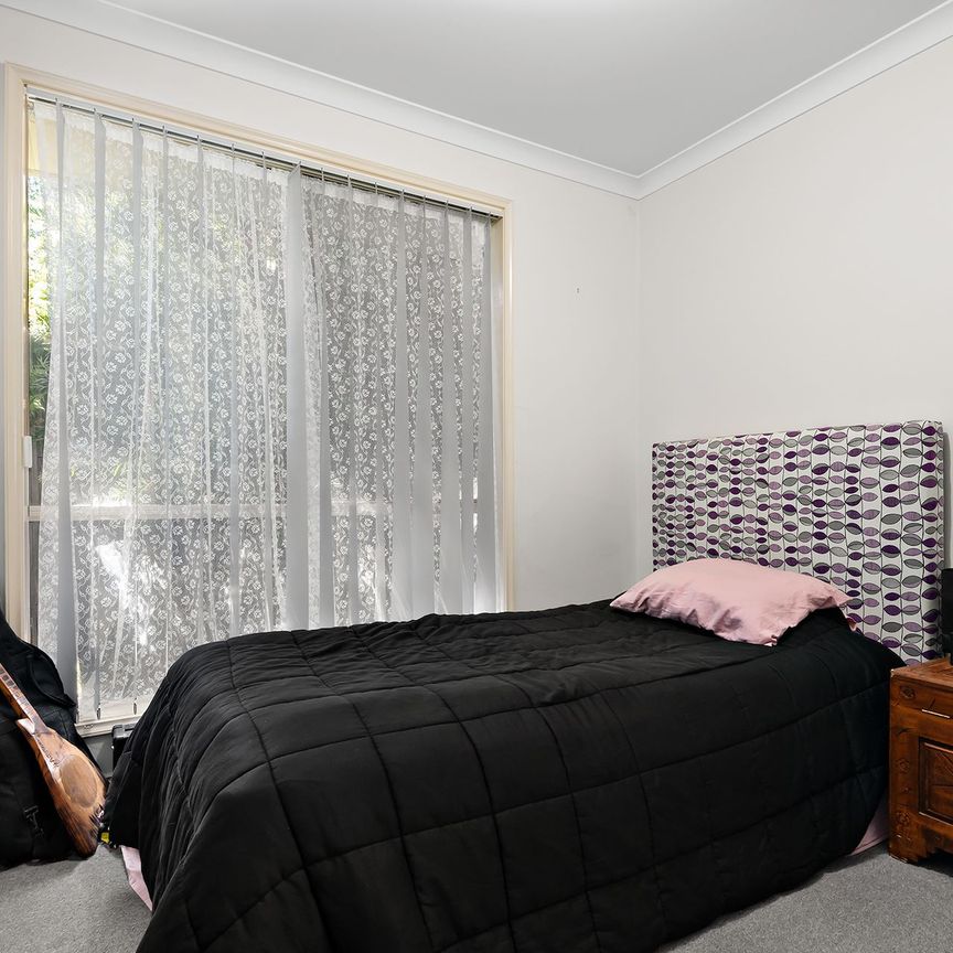 36 Warren Close, Narre Warren. - Photo 1