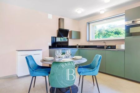 LOCATION SAISONNIÈRE - GRIMAUD - ACCES MER A PIED - 4 CHAMBRES - PISCINE - Photo 5