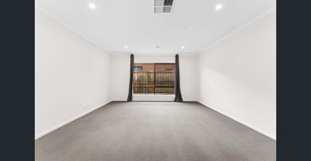 Executive Five-Bedroom Family Home - Photo 3