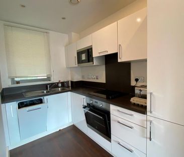 1 Bed Flat, Booth Road, E16 - Photo 5