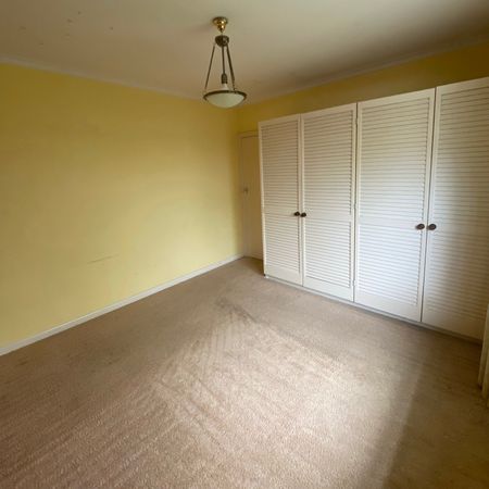 73 Price Street, Essendon VIC 3040 - Photo 2