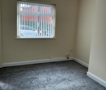 121 Seaview Drive, Belfast, BT15 3ND - Photo 5