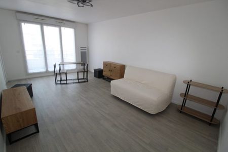 Studio Guyancourt 29 m² - Photo 4