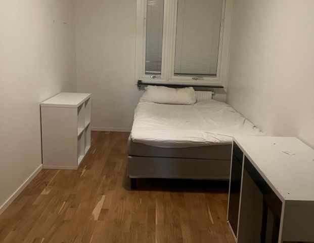 Axel Oxelstiernas gata, Västerås - Photo 1