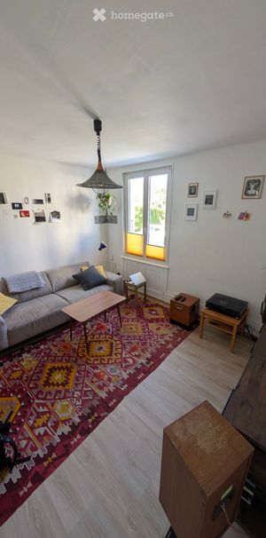 Reprise de bail : 2.5 pces à Bassecourt avec parc/jardin - Foto 1