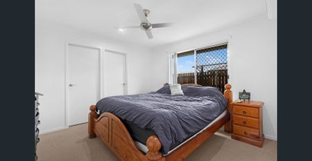 Modern Coastal Living in a Sought After Estate - Photo 3