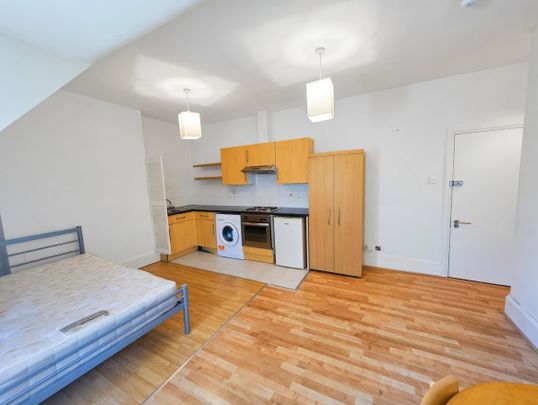 Hornsey Lane, N6 5LT, Highgate - Photo 1