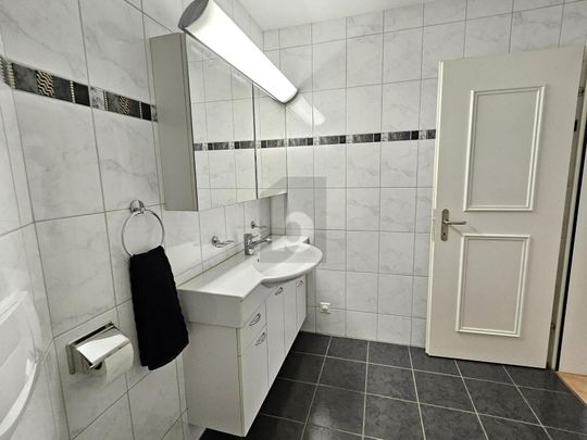 TRAUMHAFTE SICHT ÜBER DAS LIMMATTAL - Foto 1