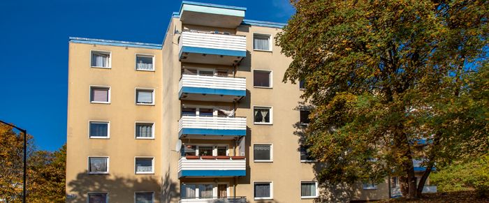 3 Zimmer Wohnung mit Balkon und Fernblick! - Photo 1