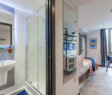 1 bedroom in a flat share to rent - Photo 5