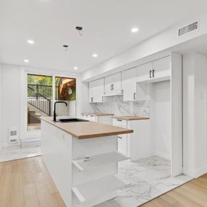 Appartement à louer Rue De Forbin-Janson (offre du 1er mois) - Photo 2