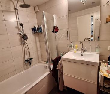 schöne Wohnung in Langenhain/Ts - Photo 1