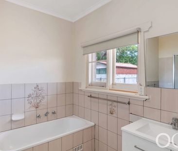 Open The Door to Character Living in Prospect - Photo 2