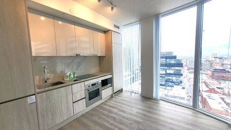 For Lease - 180 Front Street Unit# 2906, Toronto, Ontario - Photo 4