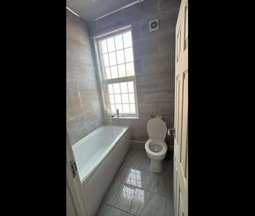 Room in a Shared House, Elford Grove, LS8 - Photo 3