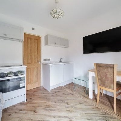 39, Bernardines Way, Buckingham - Photo 3