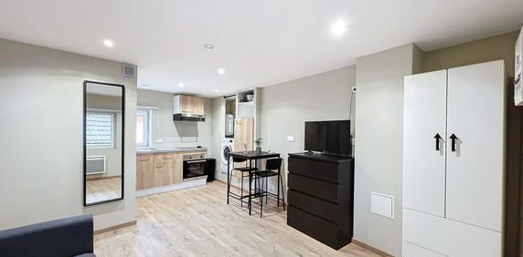 Studio meublé - Photo 2